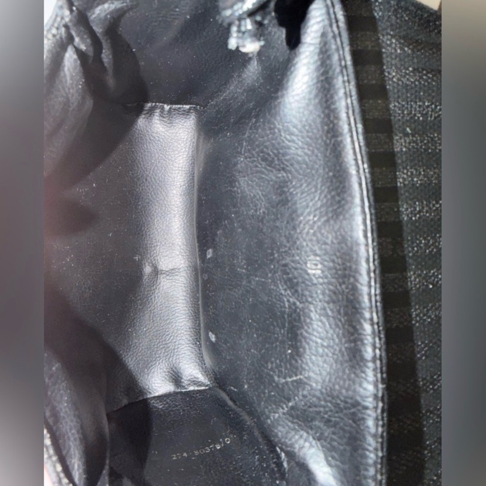 Fendi Black Textured Leather Crossbody Bag. Authentic! - Picture 5 of 9